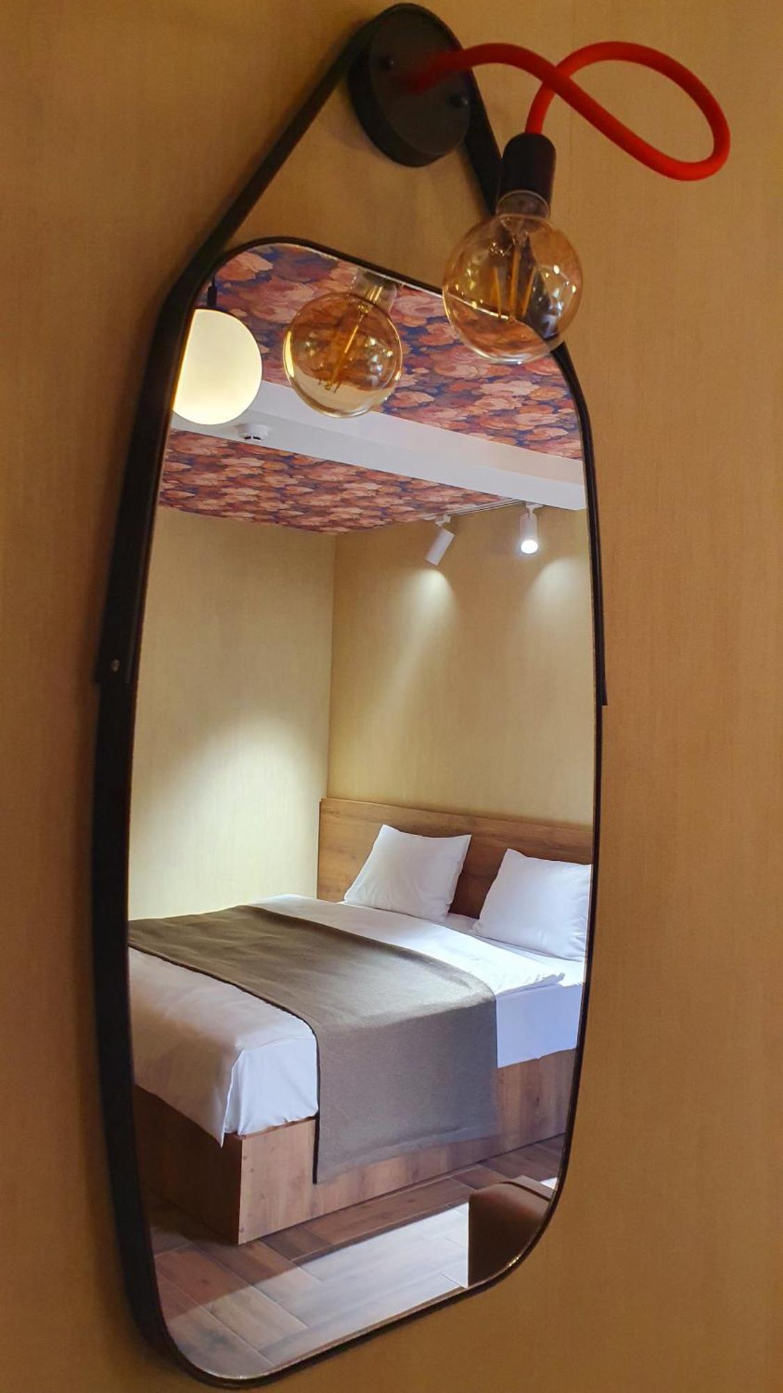 Hotel Hills In Old Tbilisi ภายนอก รูปภาพ